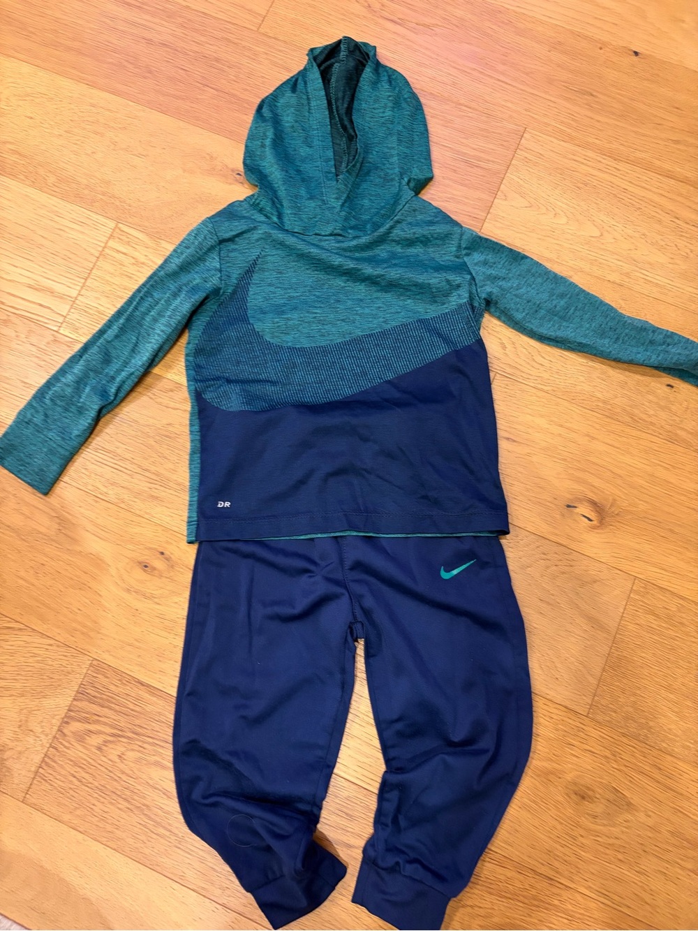 Nike Teal & Navy Boys Hoodie and Jogger Set